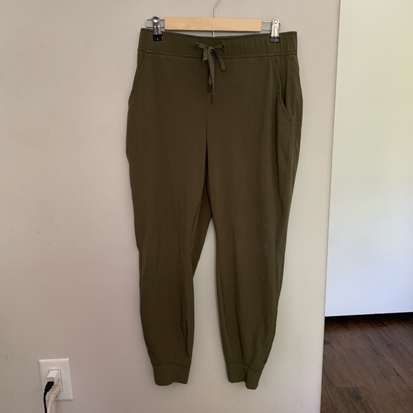 Eddie Bauer Departure Jogger Pants 